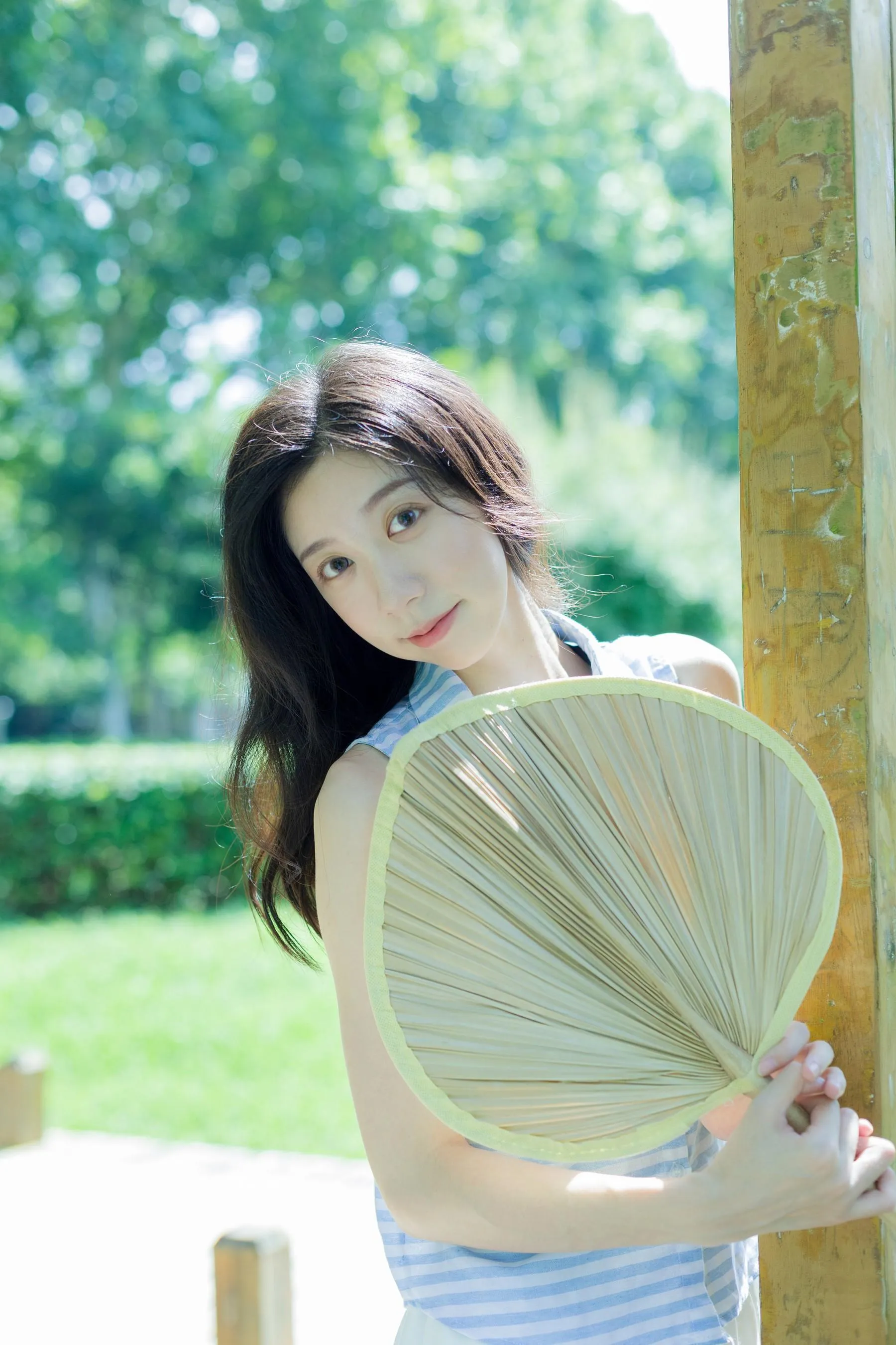 [YITUYU艺图语]2022.09.23 在你的身边 饲猫少女- [36P]插图5